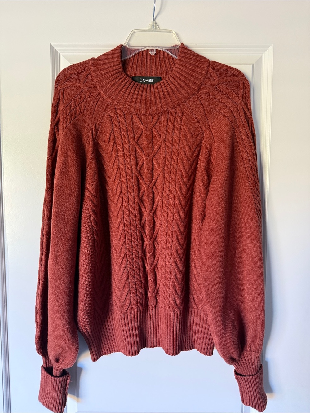 DO+BE Cable Crewneck Sweater - Rust